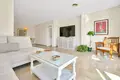 Mieszkanie 2 pokoi 120 m² Benalmadena, Hiszpania