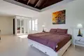 Villa de tres dormitorios 225 m² Rawai, Tailandia