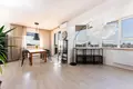 2 bedroom apartment 81 m² Warsaw, Poland