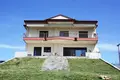 5 bedroom villa 280 m² Trilofos, Greece