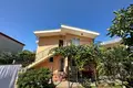 3 bedroom house 233 m² Sutomore, Montenegro