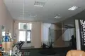 Propiedad comercial 4 habitaciones 100 m² en Riga, Letonia