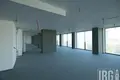Büro 1 225 m² in Tirana, Albanien