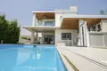 3 bedroom house 275 m² Koinoteta Agiou Tychona, Cyprus