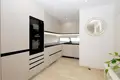 Mieszkanie 2 pokoi 102 m² Dos Hermanas, Hiszpania