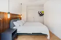 Mieszkanie 4 pokoi 122 m² Warszawa, Polska