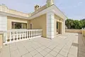 Haus 4 Schlafzimmer 470 m² Artola, Spanien