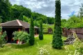 Andere 2 000 m² Welyki Lasy, Ukraine