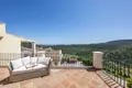 4 bedroom house 227 m² Benahavis, Spain
