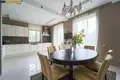 Cottage 387 m² Marjaliva, Belarus