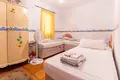 Dom 5 pokojów 322 m² Dos Hermanas, Hiszpania