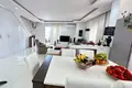 2 bedroom penthouse 140 m² Kestel, Turkey