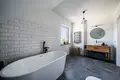 Casa 167 m² Dachowa, Polonia
