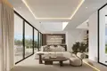 5-Schlafzimmer-Villa 240 m² Estepona, Spanien