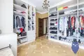 Коттедж 380 м² Фаниполь, Беларусь