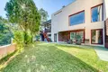 5 bedroom house 300 m² Benahavis, Spain