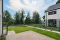 Apartment 91 m² in Komorniki, Poland