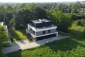 Mieszkanie 4 pokoi 120 m² Kraków, Polska