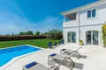 Casa 4 habitaciones 308 m² Grad Porec, Croacia