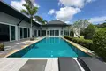 Villa de tres dormitorios 360 m² Thalang, Tailandia