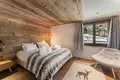 Chalet 5 bedrooms  in Les Allues, France