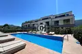 Adosado 4 habitaciones 135 m² Budva, Montenegro