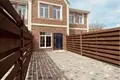 Haus 4 zimmer 137 m² Lisky, Ukraine