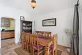 Haus 4 Schlafzimmer 250 m² Dos Hermanas, Spanien