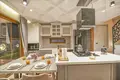 2 bedroom apartment 220 m² Bezirgan, Turkey
