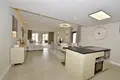 2 bedroom apartment 121 m² Marbella, Spain