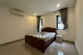 Villa de 6 pièces 423 m² en Sangkat Chrang Chamreh Muoy, Cambodge
