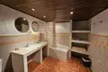 4 bedroom house 243 m² Marbella, Spain