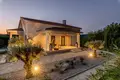 Casa 5 habitaciones 250 m² Grad Labin, Croacia