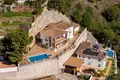 Haus 3 Schlafzimmer 257 m² Dos Hermanas, Spanien
