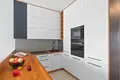 2 bedroom apartment 71 m² Warsaw, Poland