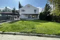 Dom 4 pokoi 240 m² w Nikozja, Cypr