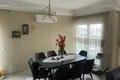 Квартира 4 спальни  Бар, Черногория