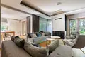 7 room house 307 m² Marki, Poland