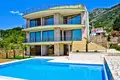 Casa 6 habitaciones 600 m² Bar, Montenegro