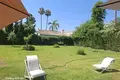 Haus 5 Schlafzimmer 350 m² Dos Hermanas, Spanien