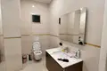 Mieszkanie 5 pokojów  Mahmutlar, Turcja