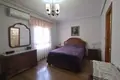 Mieszkanie 3 pokoi 129 m² Torrevieja, Hiszpania