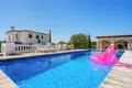 4 bedroom house 343 m² Dos Hermanas, Spain