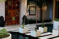 Willa 11 pokojów 4 700 m² Belumbang, Indonezja