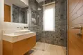 3-Schlafzimmer-Villa 332 m² Si Sunthon, Thailand