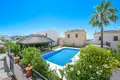 4 bedroom house 227 m² Benahavis, Spain