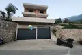 3 bedroom house 210 m² Tomba, Montenegro
