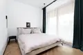 4 room apartment 94 m² in Warsaw, Poland