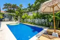 Villa mit 2 Schlafzimmern  Kerobokan, Indonesien