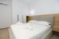 Apartamento en la Riviera Albanesa en Alquiler, Radhime Vlore. Moderno, junto a la playa y con piscina.